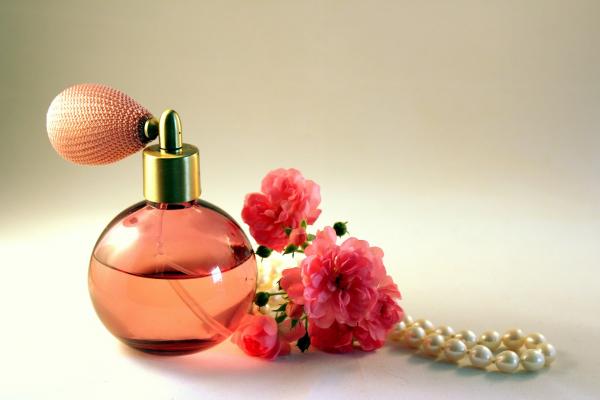 Carbon Dioxide Used in Perfume Extraction